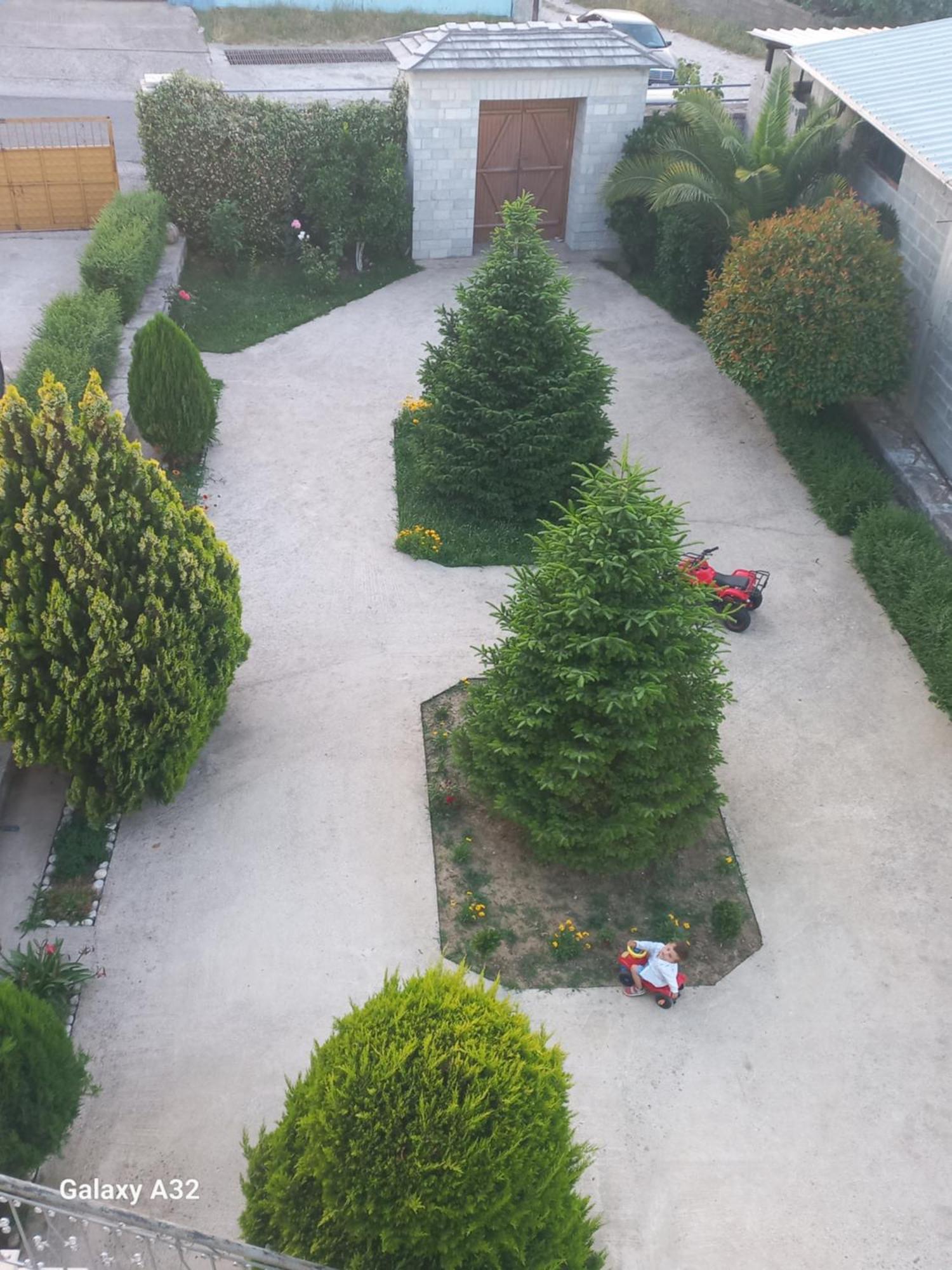 Villa Orhan Lazarat Gjirokastra Kültér fotó
